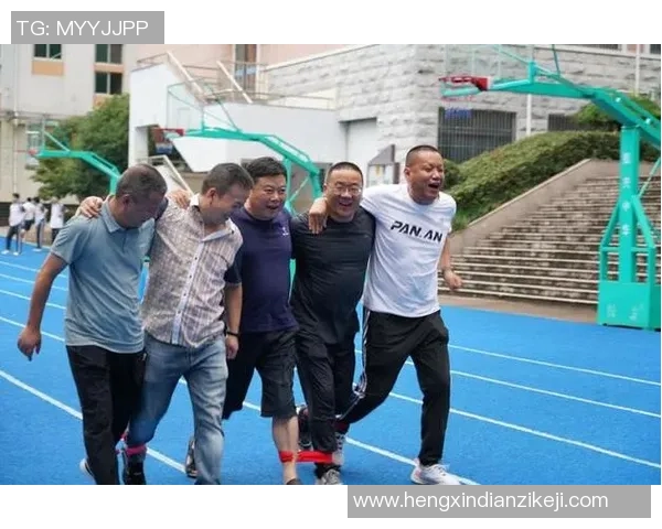 通江足球盛宴开启热情赛事展现青春活力与团队精神